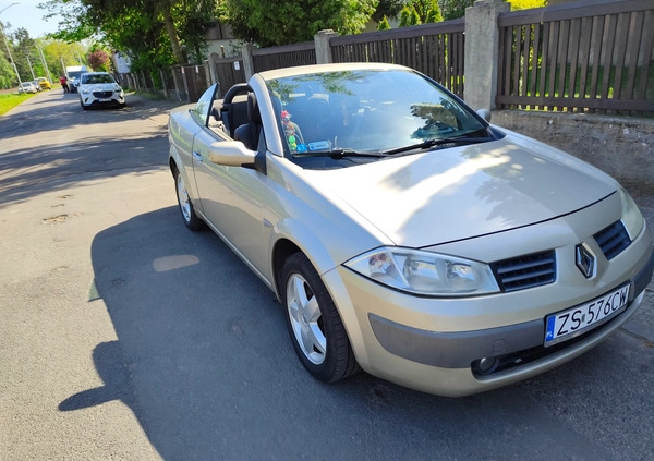 Renault Megane cena 8200 przebieg: 199000, rok produkcji 2004 z Szczecin małe 16